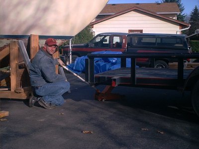 They controlled the height of the trailer with a hydraulic jack.